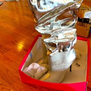 Silver shoe dazzle slouch boots size 10 never worn